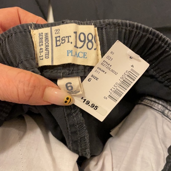 Boy’s dark navy blue pants from The Children’s Place. - Picture 4 of 5